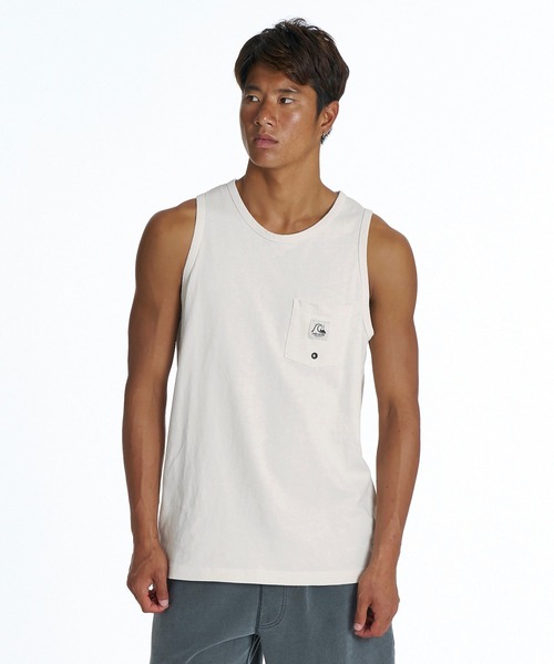 Quiksilver（クイックシルバー）の「QUIKSILVER メンズ DNA BUBBLE TANK タンクトップ ワンポイント レギュラーフィット【2026年夏モデル】（タンクトップ・メンズ・ブラック/アイボリー/レッド・X-LARGE/LARGE/MEDIUM）」の2枚目の写真