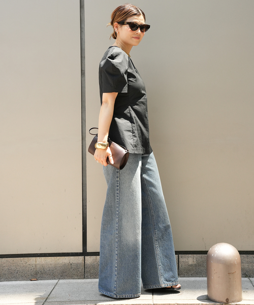 CELERI(セルリ)の「CELERI Balloon Shoulder ブラウス(シャツ/ブラウス・レディース・ブラック/ホワイト・38/36)」の4枚目の写真