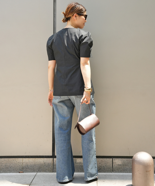CELERI(セルリ)の「CELERI Balloon Shoulder ブラウス(シャツ/ブラウス・レディース・ブラック/ホワイト・38/36)」の5枚目の写真