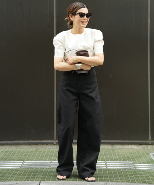 CELERI(セルリ)の「CELERI Balloon Shoulder ブラウス(シャツ/ブラウス・レディース・ブラック/ホワイト・38/36)」の14枚目の写真