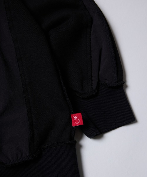 VIRGOwearworks(ヴァルゴウェアワークス)の「CURVEFORM SWEAT(スウェット・メンズ・ブラック/ネイビー/グレイッシュベージュ・2/3/4)」の10枚目の写真