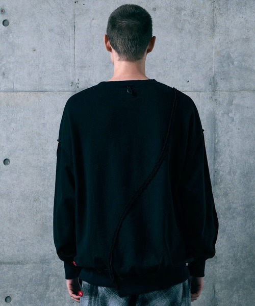 VIRGOwearworks(ヴァルゴウェアワークス)の「CURVEFORM SWEAT(スウェット・メンズ・ブラック/ネイビー/グレイッシュベージュ・2/3/4)」の13枚目の写真