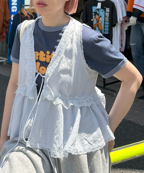 Alley Tokyo(アリートーキョー)の「フリフリリボンノースリブラウス(シャツ/ブラウス・レディース・オフホワイト/イエロー/サックスブルー・FREE)」の2枚目の写真
