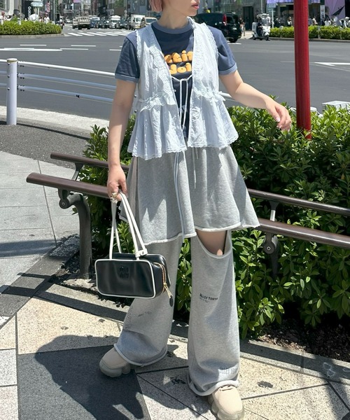 Alley Tokyo(アリートーキョー)の「フリフリリボンノースリブラウス(シャツ/ブラウス・レディース・オフホワイト/イエロー/サックスブルー・FREE)」の14枚目の写真