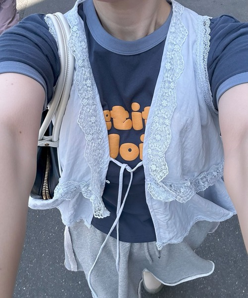 Alley Tokyo(アリートーキョー)の「フリフリリボンノースリブラウス(シャツ/ブラウス・レディース・オフホワイト/イエロー/サックスブルー・FREE)」の8枚目の写真
