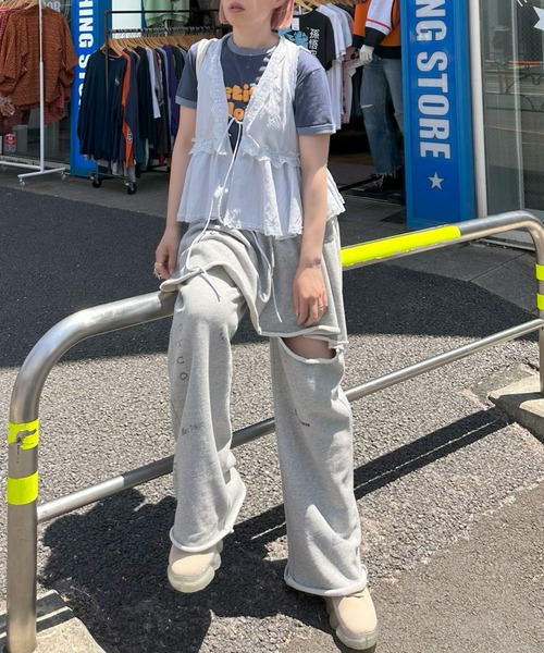 Alley Tokyo(アリートーキョー)の「フリフリリボンノースリブラウス(シャツ/ブラウス・レディース・オフホワイト/イエロー/サックスブルー・FREE)」の5枚目の写真