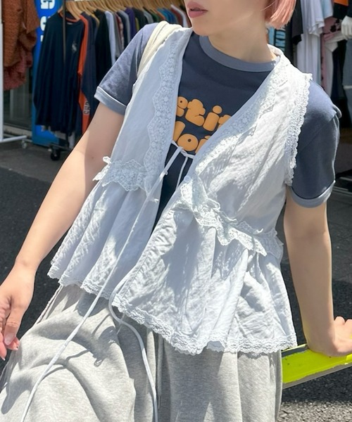 Alley Tokyo(アリートーキョー)の「フリフリリボンノースリブラウス(シャツ/ブラウス・レディース・オフホワイト/イエロー/サックスブルー・FREE)」の4枚目の写真