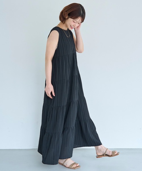 mil(ミル)の「ノースリーブ ティアードワンピース【587229】(ワンピース・レディース・ブラウン/ブラウン系/ブラック・S/XS)」の7枚目の写真