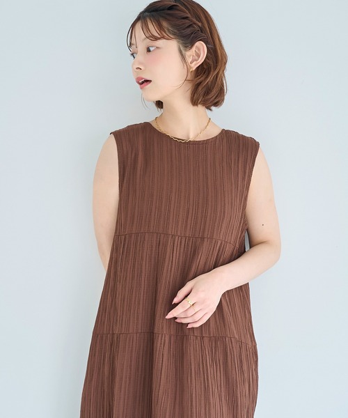 mil(ミル)の「ノースリーブ ティアードワンピース【587229】(ワンピース・レディース・ブラウン/ブラウン系/ブラック・S/XS)」の9枚目の写真