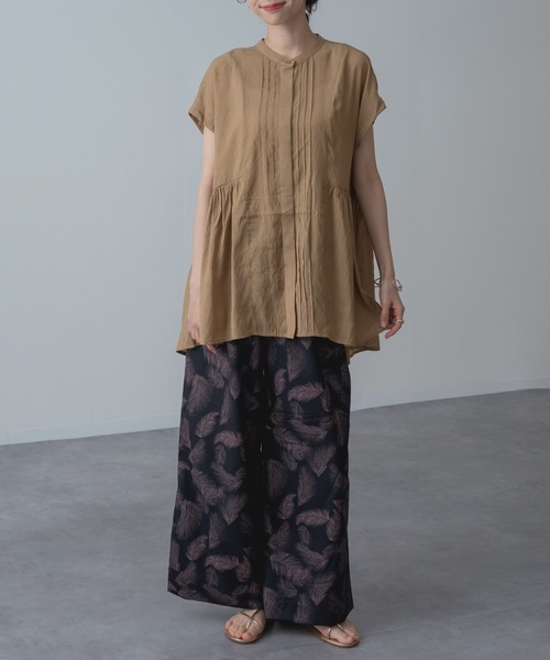 refinedworks(リファインドワークス)の「【refinedworks】チュニック 丈の フレンチ タック ブラウス(シャツ/ブラウス・レディース・キャメル/チャコールグレー・FREE)」の12枚目の写真