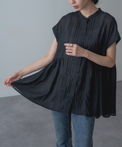 refinedworks(リファインドワークス)の「【refinedworks】チュニック 丈の フレンチ タック ブラウス(シャツ/ブラウス・レディース・キャメル/チャコールグレー・FREE)」の10枚目の写真