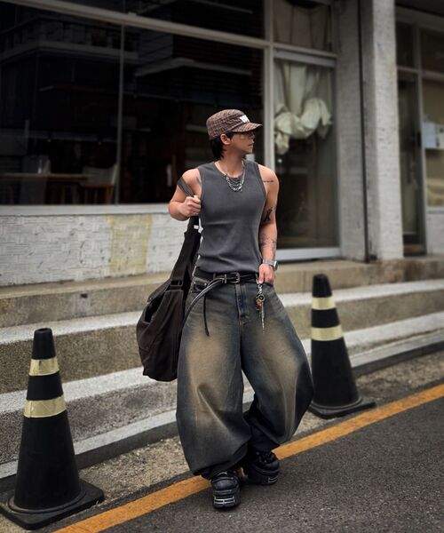 THE MILE（ザマイル）の「ヘビーコットンリブノースリーブ_PIGMENT D.GRAY（Tシャツ/カットソー・メンズ・その他・MEDIUM/LARGE/X-LARGE/SMALL）」の8枚目の写真