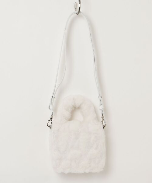 STUDIOUS（ステュディオス）の「【ANREALAGE】PHOTOCHROMIC AZ LOGO FUR BAG（トートバッグ・メンズ・ホワイト・FREE）」の2枚目の写真