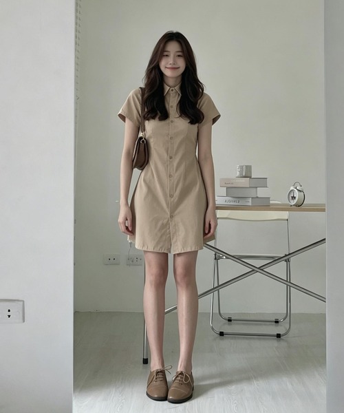 FAVORITO（ファヴォリート）の「シングルブレストシャツワンピース（シャツワンピース・レディース・ブラック/ベージュ/ブラウン/ライトベージュ・F）」の8枚目の写真