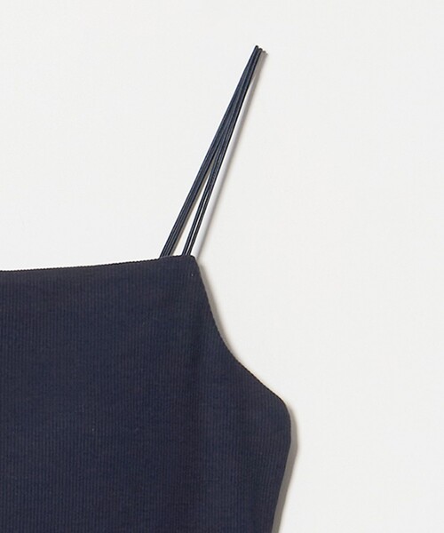 UNITED ARROWS(ユナイテッドアローズ)の「カップ付きキャミソール 26SS(キャミソール・レディース・オフホワイト/ネイビー/ブラック・FREE)」の6枚目の写真