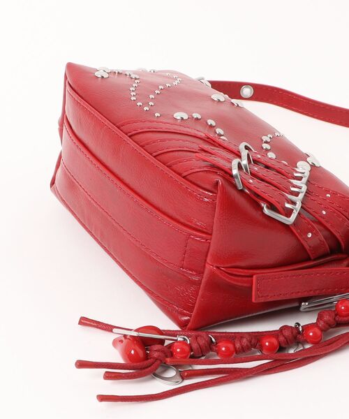 Desigual(デシグアル)の「Studded Shoulder Bag/スタッズ ショルダーバッグ レッド(ショルダーバッグ・レディース・レッド・FREE)」の6枚目の写真