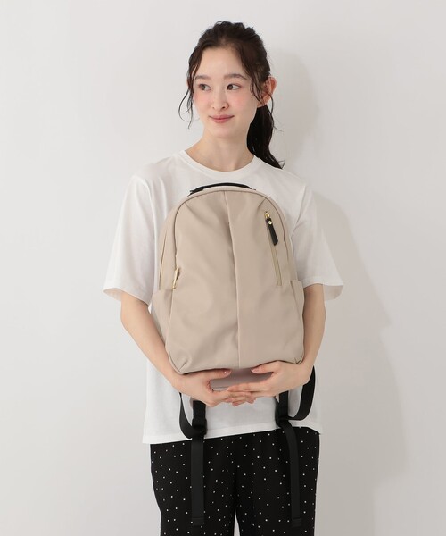 Afternoon Tea(アフタヌーンティー)の「【13インチPC対応 撥水】ナイロンリュック(バックパック/リュック・レディース・ベージュ・ONE SIZE)」の3枚目の写真
