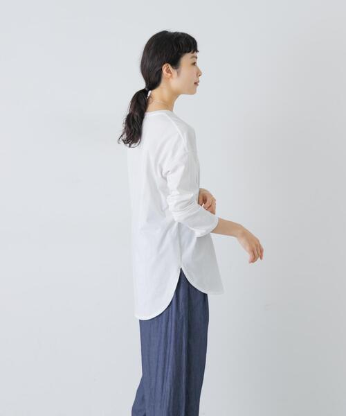 かぐれ(カグレ)の「コットンラウンドカットソー(Tシャツ/カットソー・レディース・チャコールグレー/オフホワイト・FREE)」の3枚目の写真
