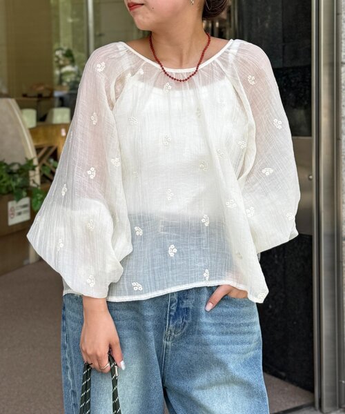 CPCM（シーピーシーエム）の「【前後2WAY】刺繍ワッシャー前リボンブラウス（シャツ/ブラウス・レディース・オフホワイト/ブラウン/ブラック/アイボリー・FREE）」の3枚目の写真