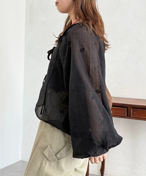CPCM（シーピーシーエム）の「【前後2WAY】刺繍ワッシャー前リボンブラウス（シャツ/ブラウス・レディース・オフホワイト/ブラウン/ブラック/アイボリー・FREE）」の9枚目の写真