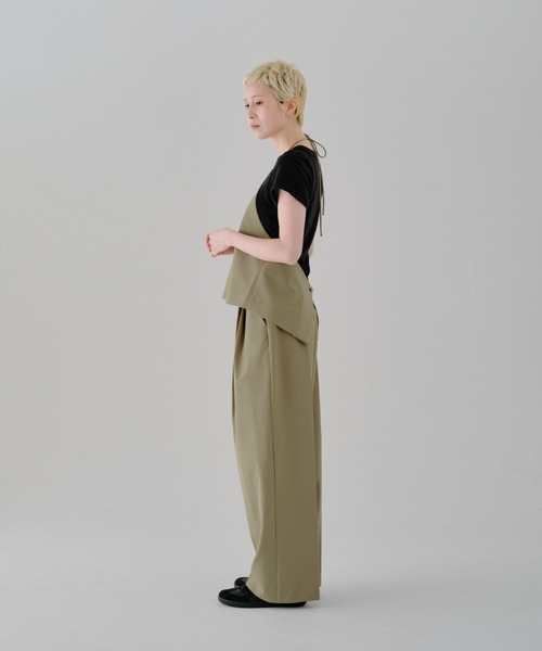 lit(リット)の「Double Tuck Straight Pants(スラックス・レディース・チャコールグレー/ブラック/ベージュ・38/36)」の8枚目の写真