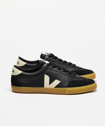 VEJA Volley レザースニーカー