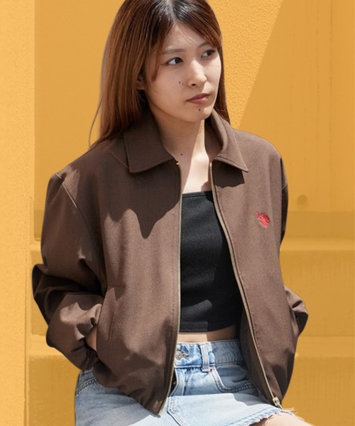 U.S. POLO ASSN.(ユーエスポロアッスン)の「U.S. POLO ASSN./ユーエスポロアッスン クロップドブルゾン ワンポイント刺繍ロゴ 短丈 ショート丈 レディース 2026年秋冬 秋服 冬服(ブルゾン・レディース・ブラック/ベージュ/ブラウン・M/L)」の2枚目の写真