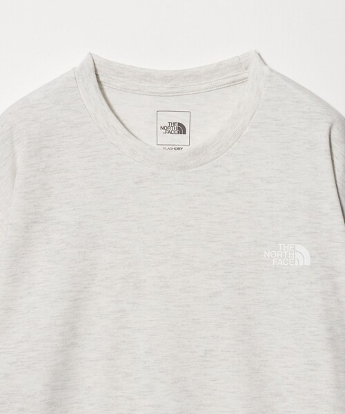 THE NORTH FACE(ザノースフェイス)の「<THE NORTH FACE>ロングスリーブ バックスクエア ロゴ ティー(Tシャツ/カットソー・メンズ・ブラック/ホワイト/ライトグレー・XXL/XL/L/M)」の6枚目の写真