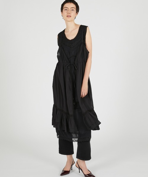 crinkle crinkle crinkle(クリンクルクリンクルクリンクル)の「【crinkle crinkle crinkle】dot cami layer onepiece/ドットキャミレイヤーワンピース(ワンピース・レディース・ブラック/ホワイト・FREE)」の2枚目の写真