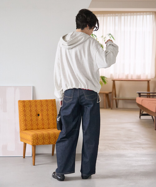 FREAK'S STORE(フリークスストア)の「FRUIT OF THE LOOM × FREAK'S STORE/フルーツオブザルーム 別注 ジップパーカー/ジップアップフーディー(パーカー・レディース・グリーン/ナチュラル/ブラウン・フリ-)」の8枚目の写真