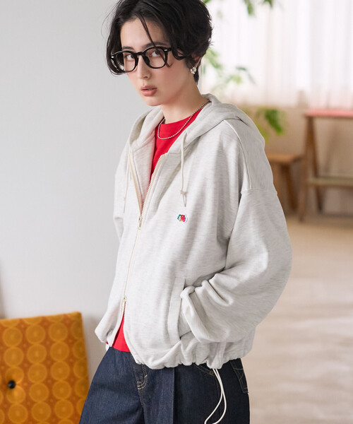 FREAK'S STORE(フリークスストア)の「FRUIT OF THE LOOM × FREAK'S STORE/フルーツオブザルーム 別注 ジップパーカー/ジップアップフーディー(パーカー・レディース・グリーン/ナチュラル/ブラウン・フリ-)」の12枚目の写真