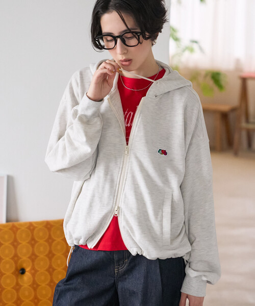 FREAK'S STORE(フリークスストア)の「FRUIT OF THE LOOM × FREAK'S STORE/フルーツオブザルーム 別注 ジップパーカー/ジップアップフーディー(パーカー・レディース・グリーン/ナチュラル/ブラウン・フリ-)」の14枚目の写真
