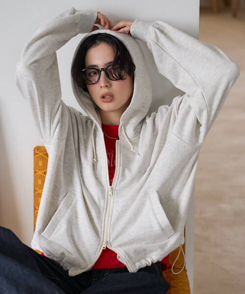 FREAK'S STORE(フリークスストア)の「FRUIT OF THE LOOM × FREAK'S STORE/フルーツオブザルーム 別注 ジップパーカー/ジップアップフーディー(パーカー・レディース・グリーン/ナチュラル/ブラウン・フリ-)」の15枚目の写真