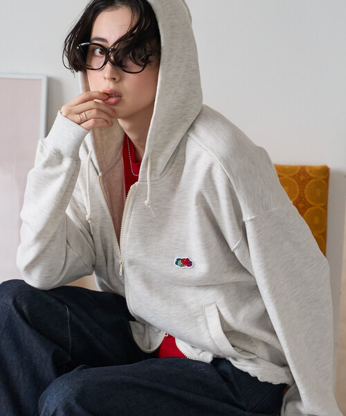 FREAK'S STORE(フリークスストア)の「FRUIT OF THE LOOM × FREAK'S STORE/フルーツオブザルーム 別注 ジップパーカー/ジップアップフーディー(パーカー・レディース・グリーン/ナチュラル/ブラウン・フリ-)」の18枚目の写真