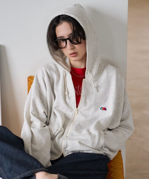 FREAK'S STORE(フリークスストア)の「FRUIT OF THE LOOM × FREAK'S STORE/フルーツオブザルーム 別注 ジップパーカー/ジップアップフーディー(パーカー・レディース・グリーン/ナチュラル/ブラウン・フリ-)」の19枚目の写真