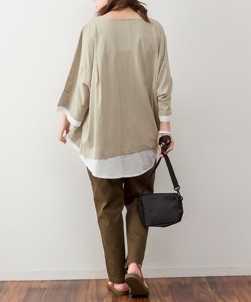 ElegChic(エレグシック)の「ゆるっと異素材レイヤードTシャツ(Tシャツ/カットソー・レディース・カーキ/ブラウン/グレイッシュベージュ/ブラック・M/4L/XL)」の19枚目の写真