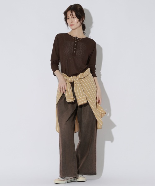 LAKOLE(ラコレ)の「スラブヘンリーネック長袖 / 1064367(Tシャツ/カットソー・レディース・パープル/アイボリー/ブラック/ブラウン・FREE)」の10枚目の写真