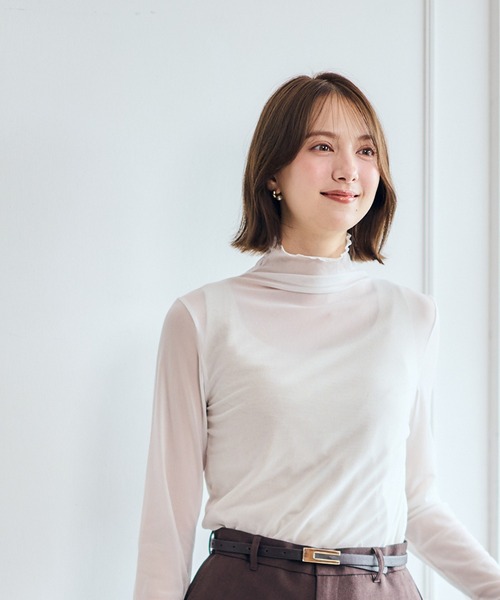 12Twelve Agenda（トゥエルブ　アジェンダ）の「フィンガースリットシアーハイネックカットソープルオーバー（Tシャツ/カットソー・レディース・オフホワイト/ブラウン/ブラック・M）」の6枚目の写真