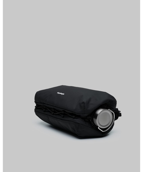 Topologie(トポロジー)の「Bottle Sacoche Large(ボトルサコッシュ ラージ)(ショルダーバッグ・レディース・ダークグレー/ブルー/マスタード/グリーン系/グリーン/ブルー系/ブラック/ブラウン・ONE SIZE)」の22枚目の写真