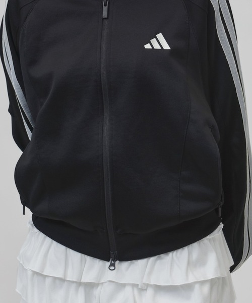 adidas（アディダス）の「アディダス adidas スタジアム ピケ ルーズフィット トラックトップ（ジャージ・レディース・トップグレー/ベージュ/スモークピンク/ブラック×ホワイト・L/XL/M/S）」の20枚目の写真