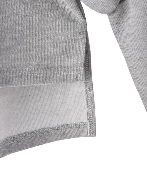 STYLE DELI(スタイルデリ)の「【DELI by】抜け感ランタンスリーブプルオーバートップス(Tシャツ/カットソー・レディース・ブラック/グレー・M)」の6枚目の写真