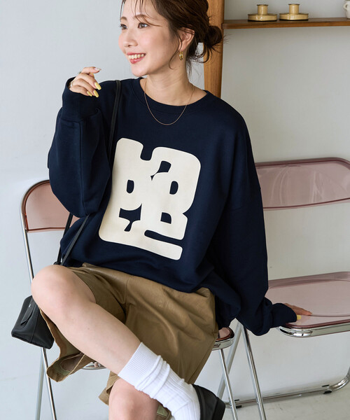 FREAK'S STORE(フリークスストア)の「限定展開 SPRYBOX フロッキー ロゴ 裏毛 スウェット(スウェット・レディース・ブラック/ブラウン/グレー/ネイビー/ナチュラル・フリ-)」の20枚目の写真