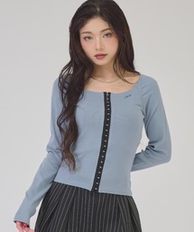 フロントホックＵネックトップス