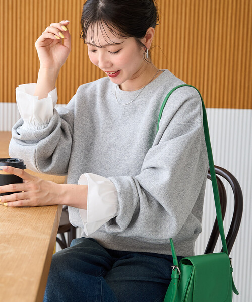 FREAK'S STORE（フリークスストア）の「限定展開　フリル 袖 ドッキング 裏起毛 スウェット（スウェット・レディース・ナチュラル/グレー/ネイビー/ブラック・ﾌﾘ-）」の13枚目の写真