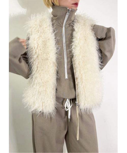 MIDVEIN(ミッドヴェイン)の「fur vest(その他アウター・レディース・ブラウン/アイボリー/ブラック・FREE)」の5枚目の写真