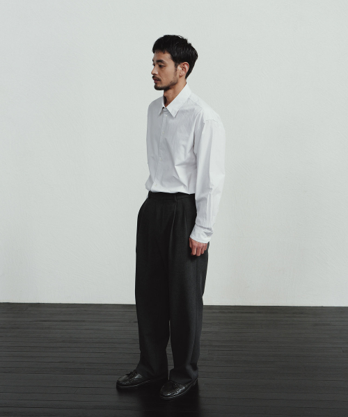 BLANKROOM(ブランクルーム)の「ベルロールパンツ_チャコール(スラックス・メンズ・その他・1/2/3/0)」の3枚目の写真
