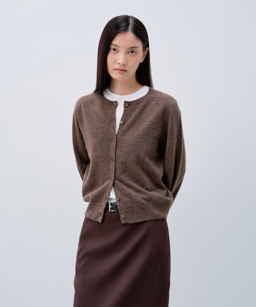 NOTIA(ノティア)の「カシミヤ ホールガーメント カーディガン_ブラウン(カーディガン/ボレロ・レディース・その他・FREE)」の2枚目の写真