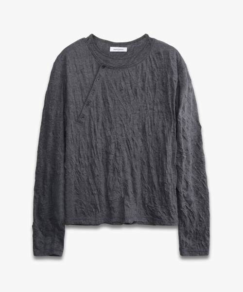 DOFFJASON(ドフジェーソン)の「オブリーク レイヤード ロングスリーブ チャコール(Tシャツ/カットソー・メンズ・その他・MEDIUM/LARGE/X-LARGE)」の2枚目の写真
