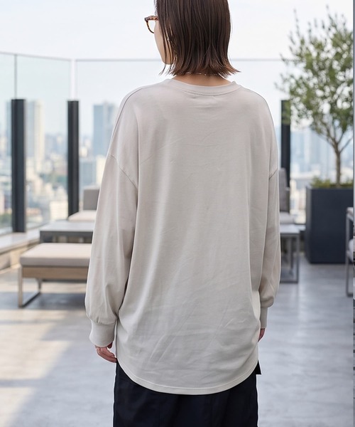 STYLE DELI(スタイルデリ)の「【DELI by】コットン100%バックロングプルオーバー(Tシャツ/カットソー・レディース・ホワイト/グレー系その他/ブラック・M)」の5枚目の写真