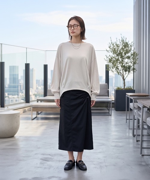 STYLE DELI(スタイルデリ)の「【DELI by】コットン100%バックロングプルオーバー(Tシャツ/カットソー・レディース・ホワイト/グレー系その他/ブラック・M)」の6枚目の写真